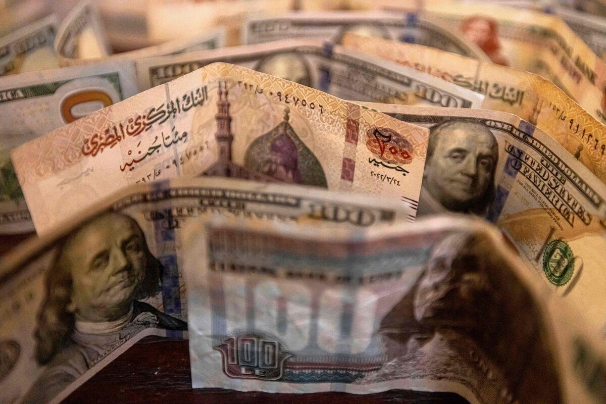 Egypt’s Currency Hits New Low, Deepening Economic Pressure