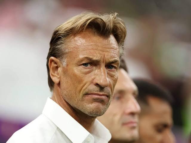 Ghana Has Sixteen Days and No Coach. Ivory Coast Has Hervé Renard.